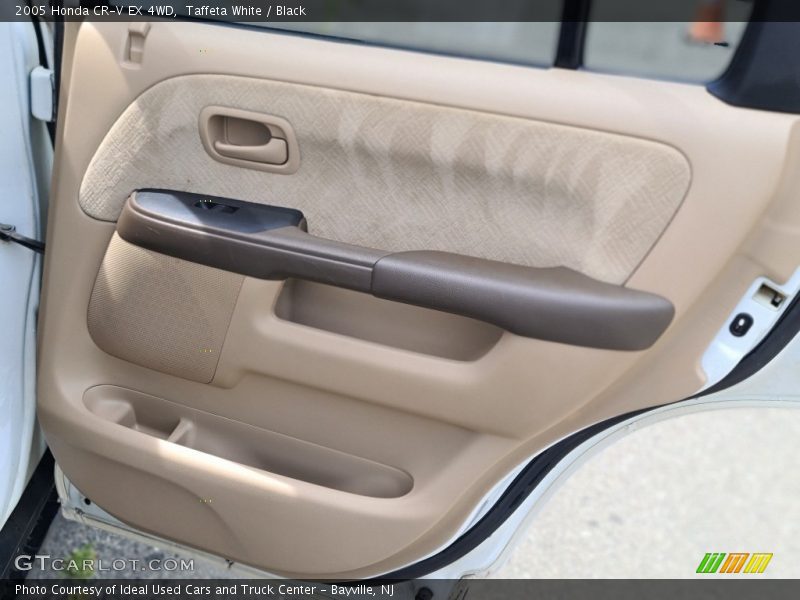 Taffeta White / Black 2005 Honda CR-V EX 4WD