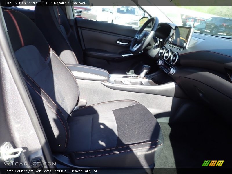 Gun Metallic / Charcoal 2020 Nissan Sentra SR