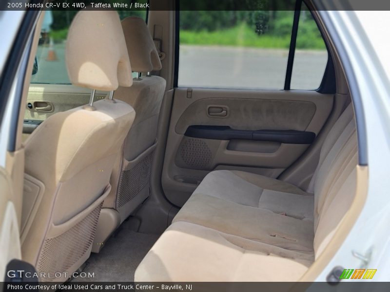 Taffeta White / Black 2005 Honda CR-V EX 4WD