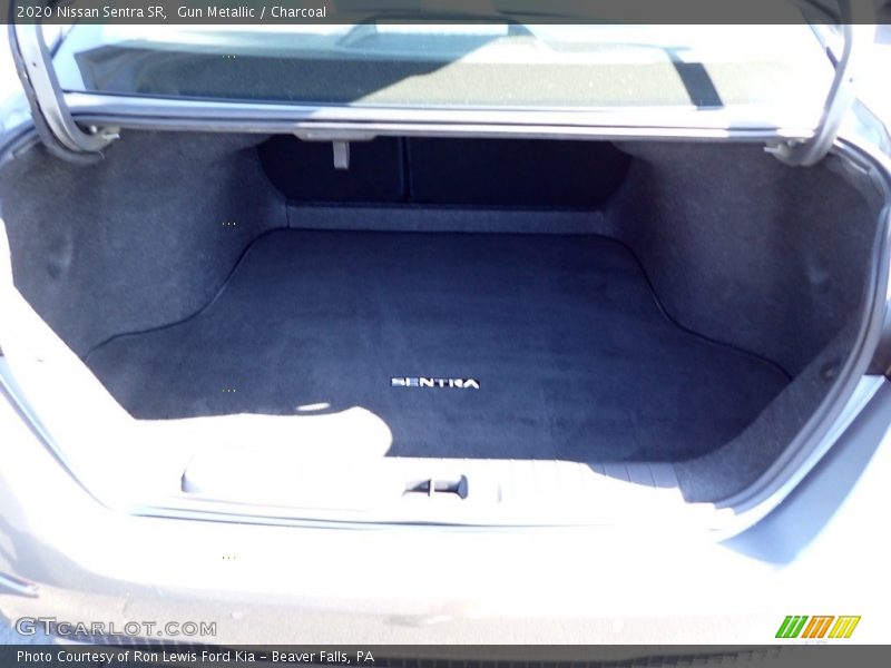 Gun Metallic / Charcoal 2020 Nissan Sentra SR