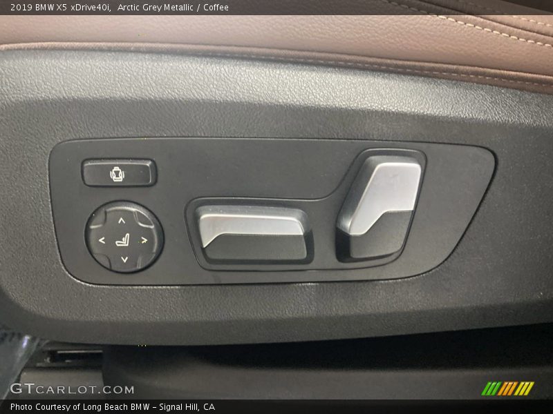 Arctic Grey Metallic / Coffee 2019 BMW X5 xDrive40i