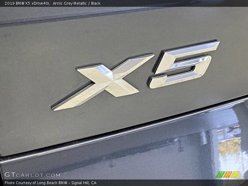 Arctic Grey Metallic / Black 2019 BMW X5 xDrive40i