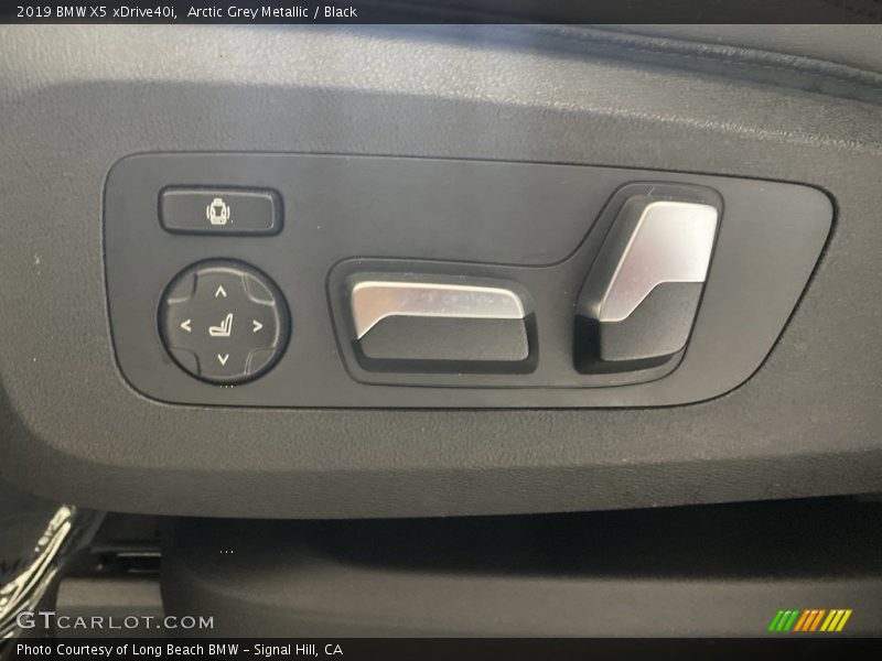 Arctic Grey Metallic / Black 2019 BMW X5 xDrive40i