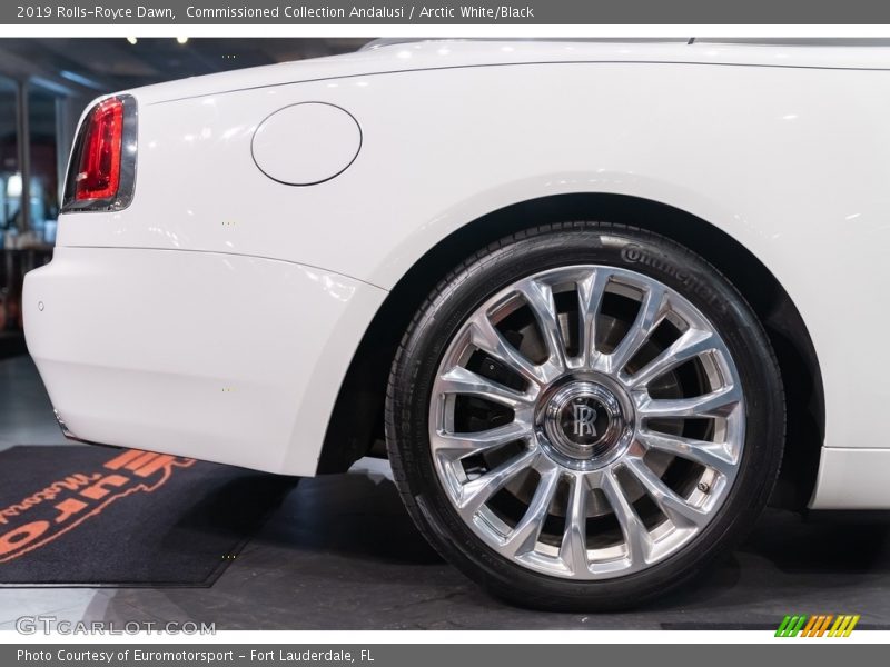 Commissioned Collection Andalusi / Arctic White/Black 2019 Rolls-Royce Dawn