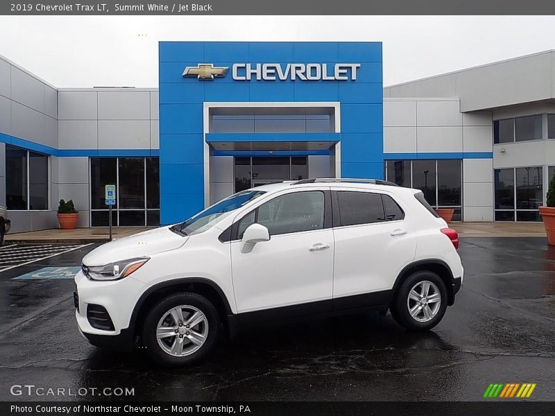 Summit White / Jet Black 2019 Chevrolet Trax LT