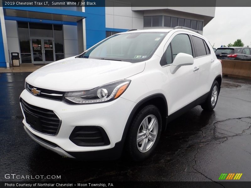 Summit White / Jet Black 2019 Chevrolet Trax LT