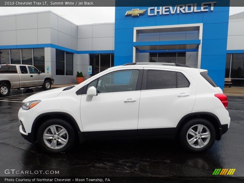 Summit White / Jet Black 2019 Chevrolet Trax LT