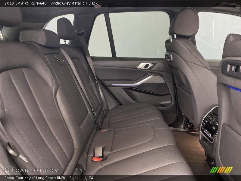 Arctic Grey Metallic / Black 2019 BMW X5 xDrive40i