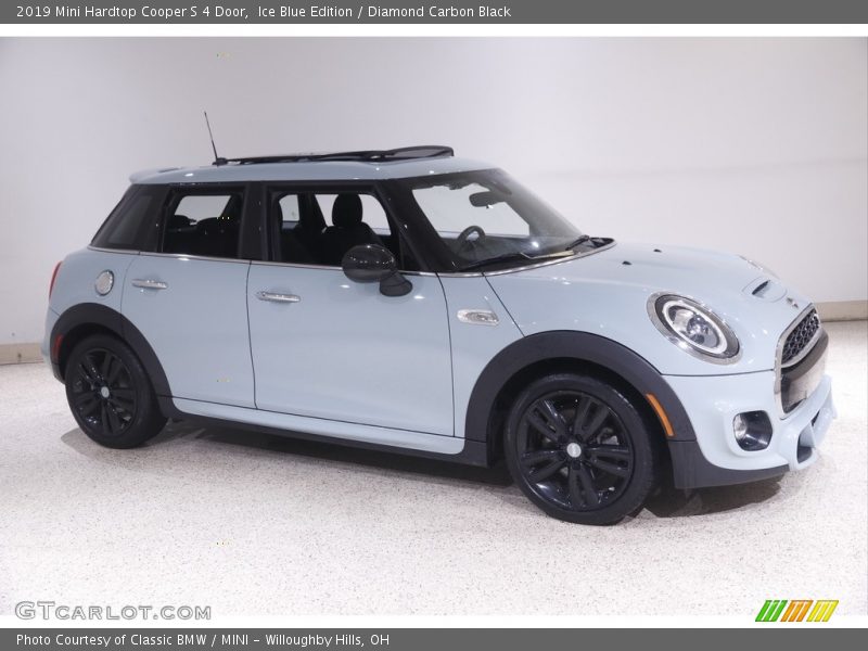 Ice Blue Edition / Diamond Carbon Black 2019 Mini Hardtop Cooper S 4 Door