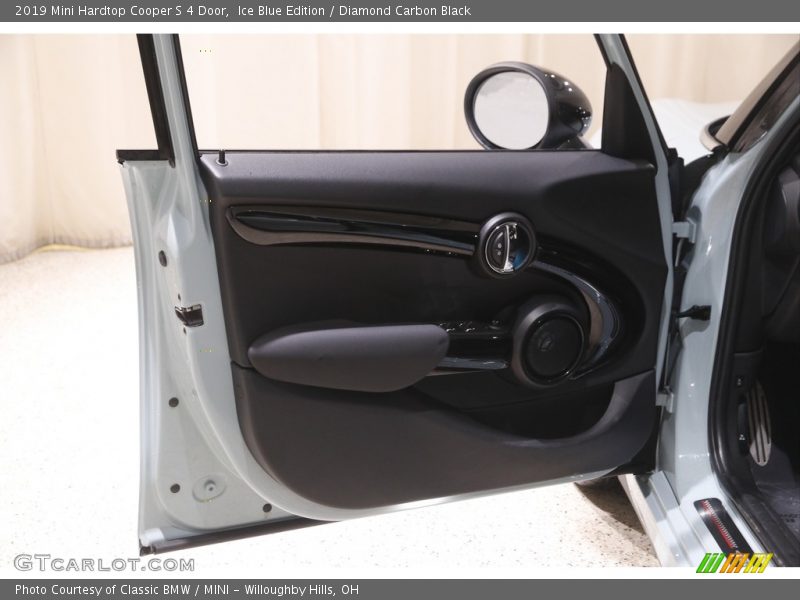 Ice Blue Edition / Diamond Carbon Black 2019 Mini Hardtop Cooper S 4 Door