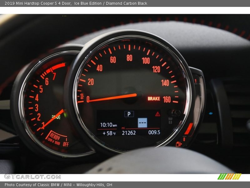 Ice Blue Edition / Diamond Carbon Black 2019 Mini Hardtop Cooper S 4 Door