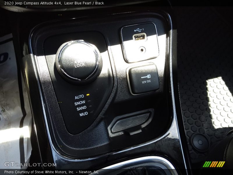 Laser Blue Pearl / Black 2020 Jeep Compass Altitude 4x4