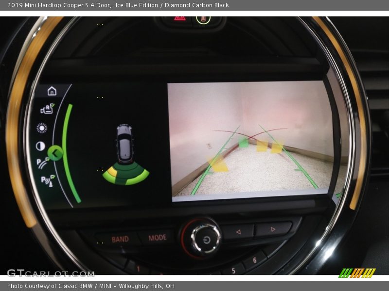 Ice Blue Edition / Diamond Carbon Black 2019 Mini Hardtop Cooper S 4 Door
