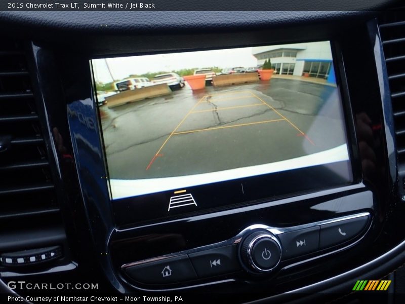 Summit White / Jet Black 2019 Chevrolet Trax LT