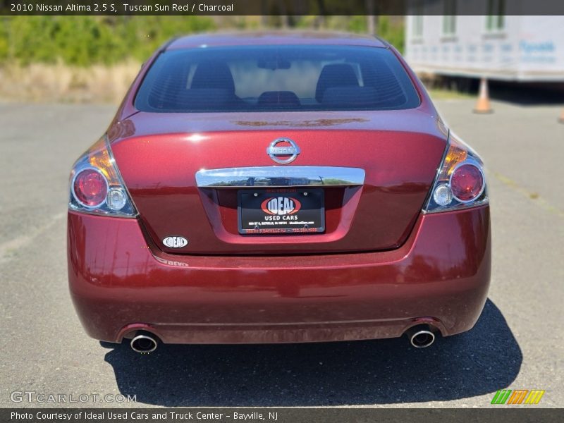Tuscan Sun Red / Charcoal 2010 Nissan Altima 2.5 S