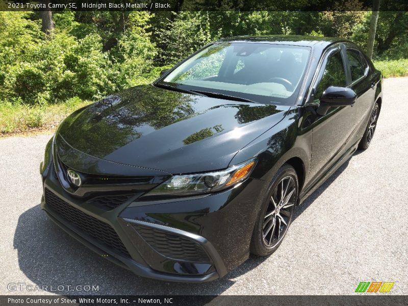 Midnight Black Metallic / Black 2021 Toyota Camry SE