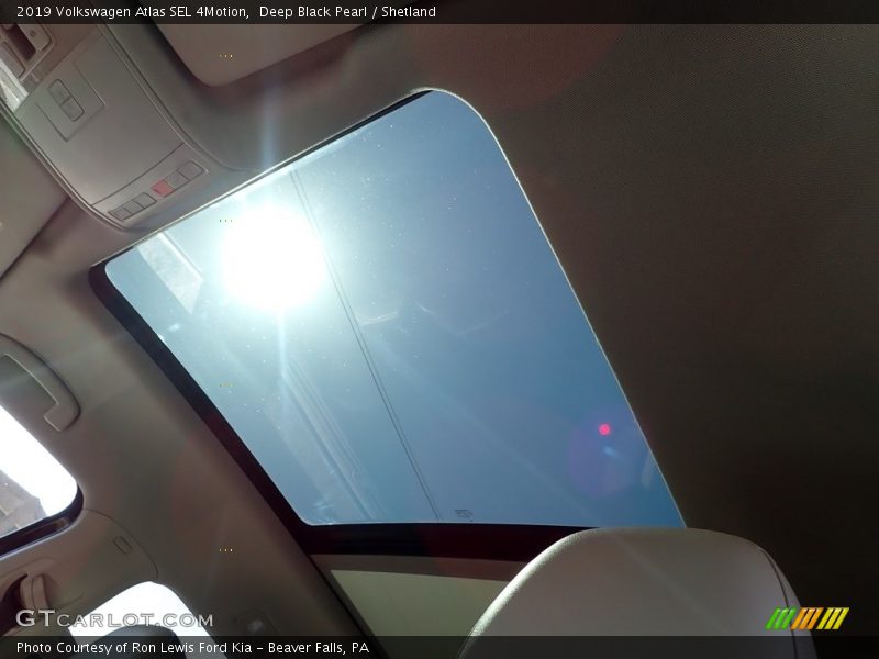 Deep Black Pearl / Shetland 2019 Volkswagen Atlas SEL 4Motion