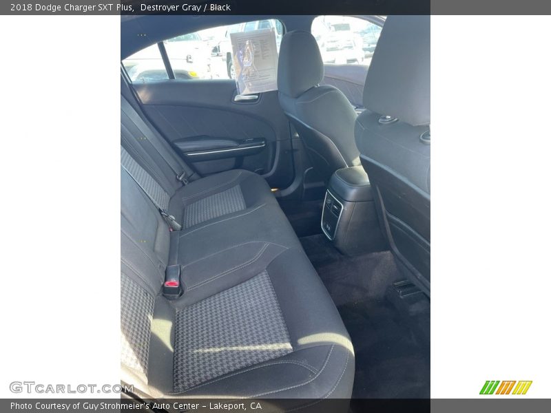 Destroyer Gray / Black 2018 Dodge Charger SXT Plus