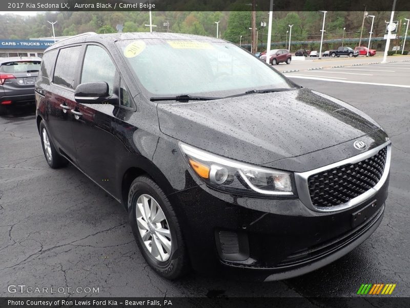 Front 3/4 View of 2017 Sedona LX