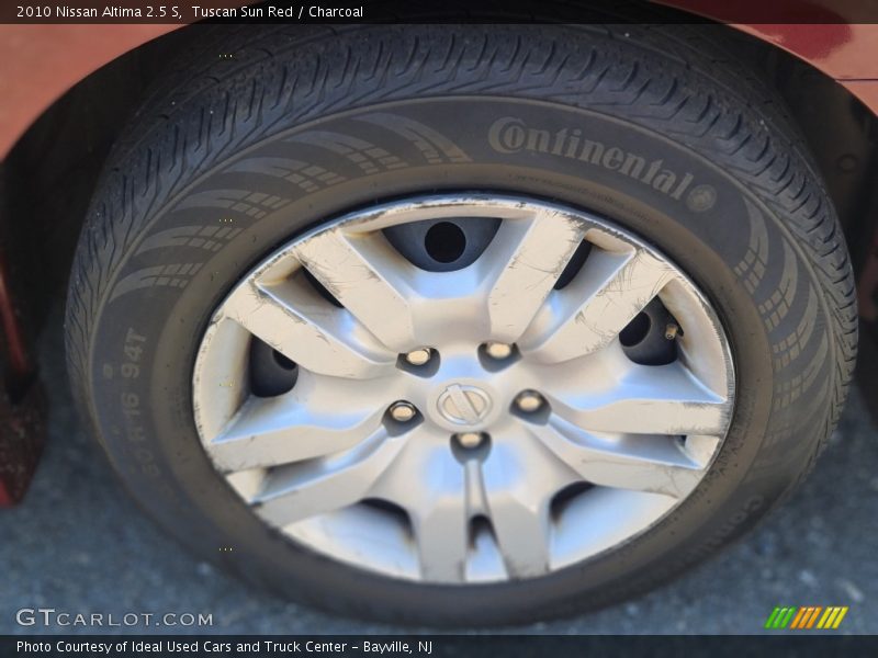 Tuscan Sun Red / Charcoal 2010 Nissan Altima 2.5 S