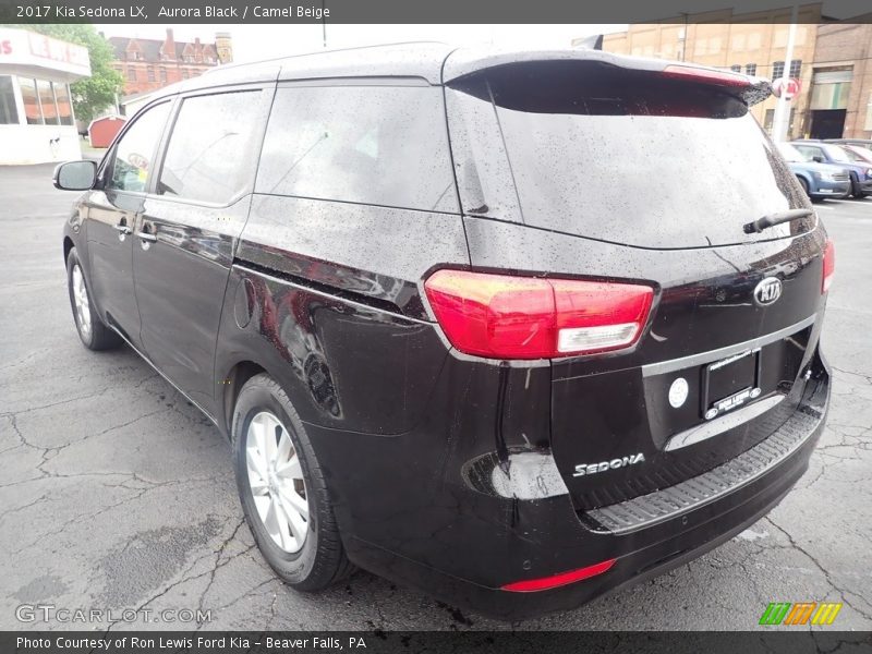 Aurora Black / Camel Beige 2017 Kia Sedona LX