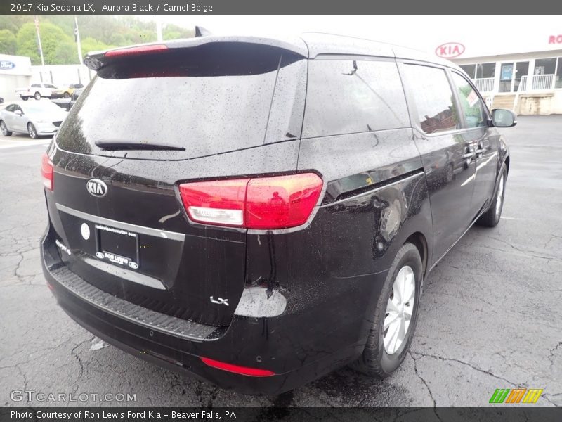 Aurora Black / Camel Beige 2017 Kia Sedona LX