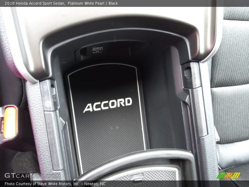 Platinum White Pearl / Black 2018 Honda Accord Sport Sedan