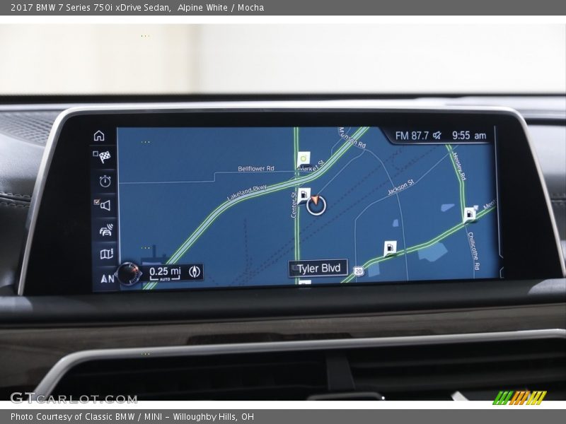 Alpine White / Mocha 2017 BMW 7 Series 750i xDrive Sedan