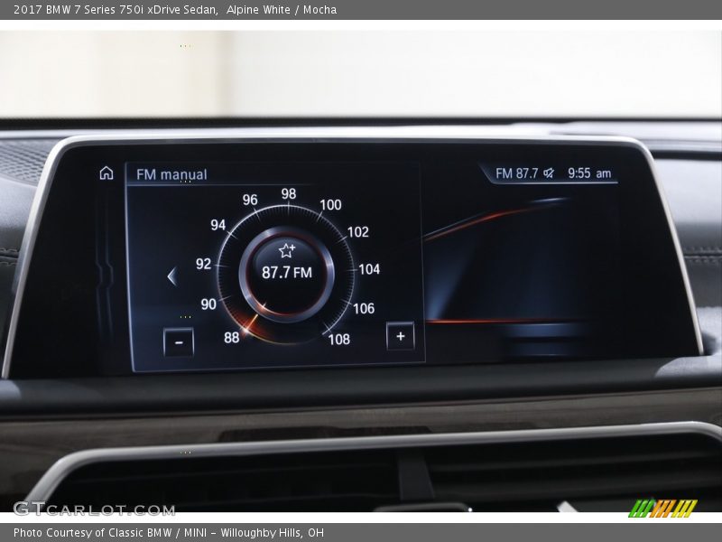 Alpine White / Mocha 2017 BMW 7 Series 750i xDrive Sedan
