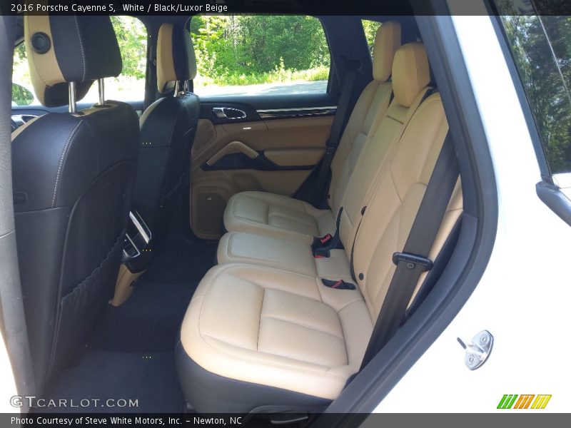 Rear Seat of 2016 Cayenne S