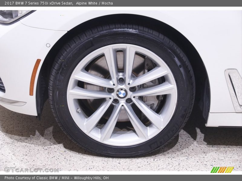 Alpine White / Mocha 2017 BMW 7 Series 750i xDrive Sedan