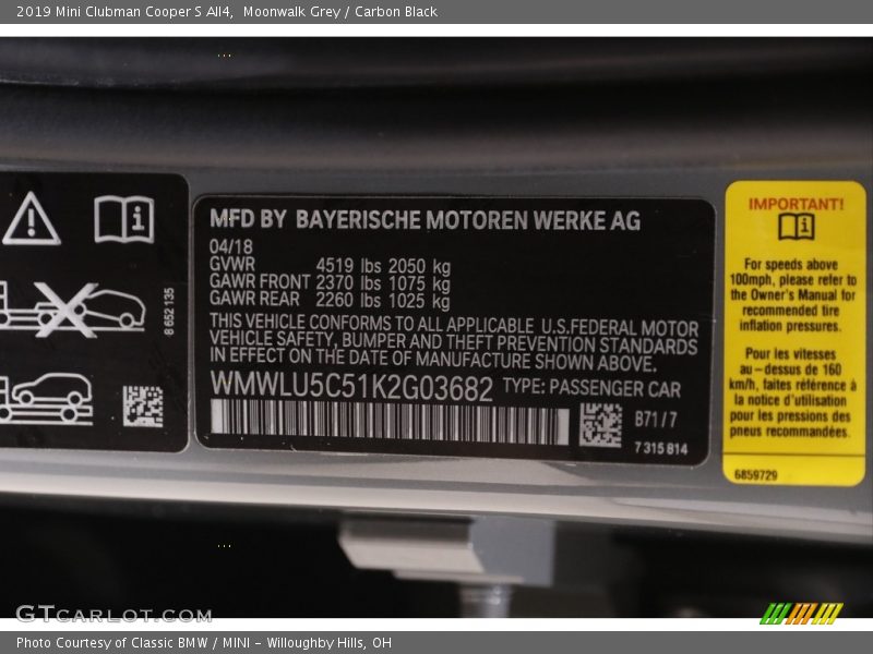 Moonwalk Grey / Carbon Black 2019 Mini Clubman Cooper S All4