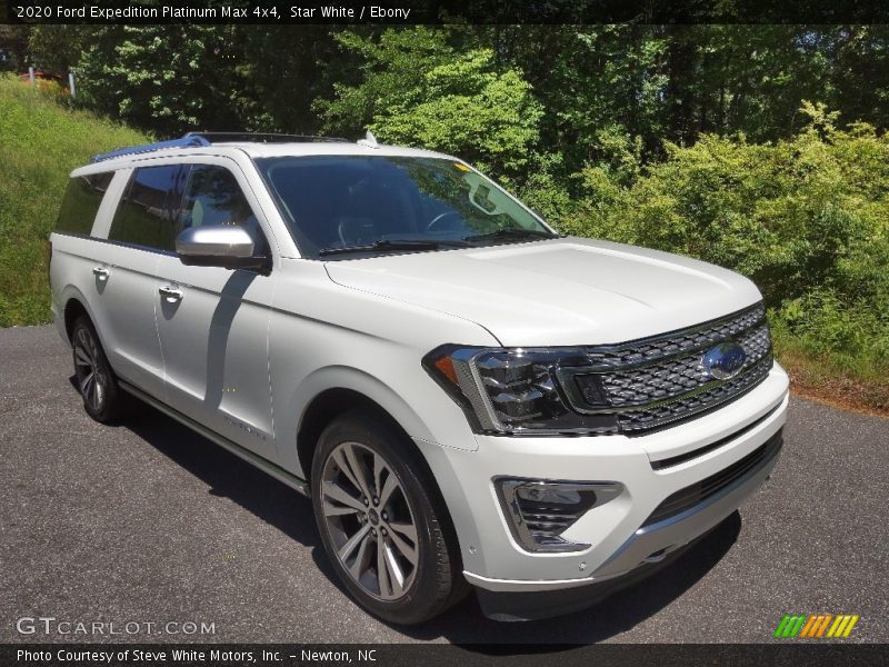 Front 3/4 View of 2020 Expedition Platinum Max 4x4