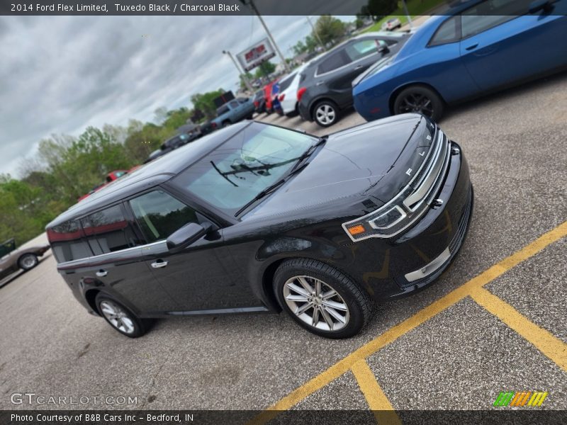 Tuxedo Black / Charcoal Black 2014 Ford Flex Limited