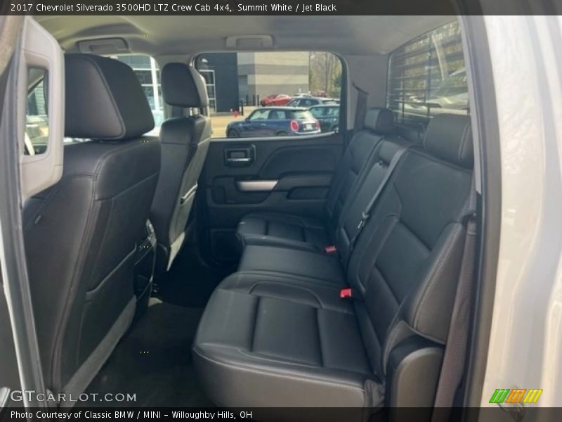 Summit White / Jet Black 2017 Chevrolet Silverado 3500HD LTZ Crew Cab 4x4