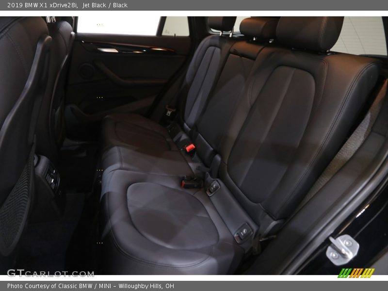 Jet Black / Black 2019 BMW X1 xDrive28i
