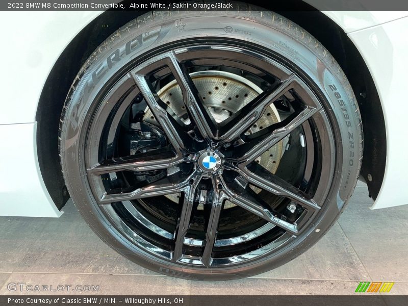  2022 M8 Competition Convertible Wheel