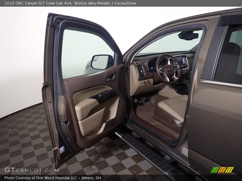 Bronze Alloy Metallic / Cocoa/Dune 2016 GMC Canyon SLT Crew Cab 4x4