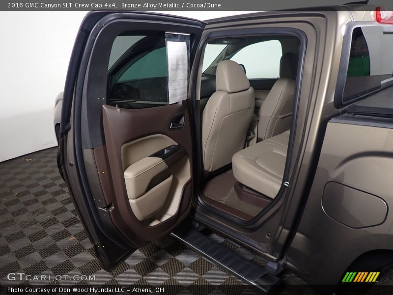 Bronze Alloy Metallic / Cocoa/Dune 2016 GMC Canyon SLT Crew Cab 4x4
