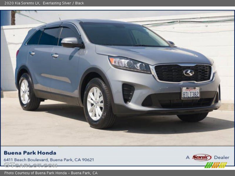Everlasting Silver / Black 2020 Kia Sorento LX
