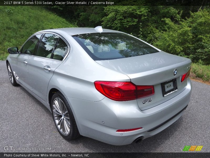 Glacier Silver Metallic / Canberra Beige 2017 BMW 5 Series 530i Sedan