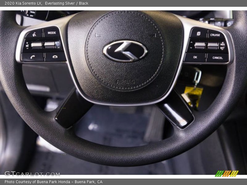 Everlasting Silver / Black 2020 Kia Sorento LX