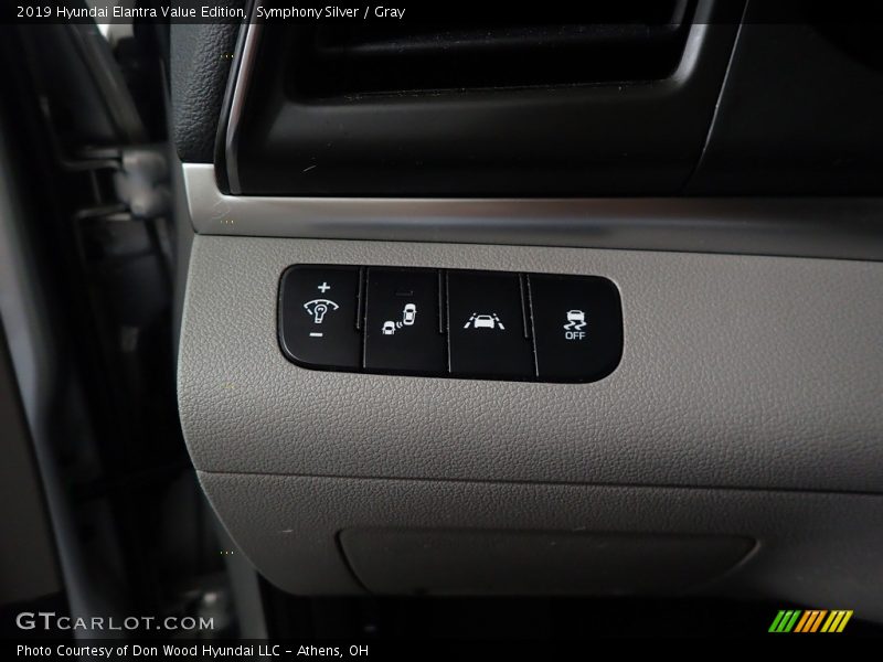 Symphony Silver / Gray 2019 Hyundai Elantra Value Edition