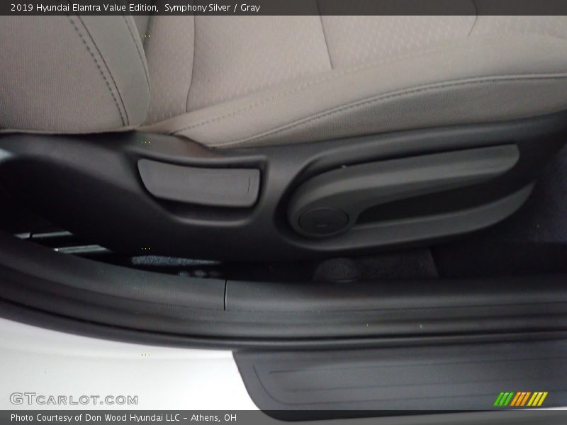 Symphony Silver / Gray 2019 Hyundai Elantra Value Edition