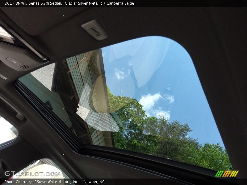 Glacier Silver Metallic / Canberra Beige 2017 BMW 5 Series 530i Sedan