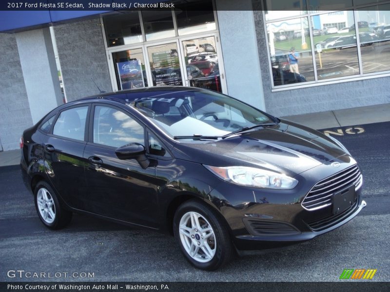 Shadow Black / Charcoal Black 2017 Ford Fiesta SE Sedan