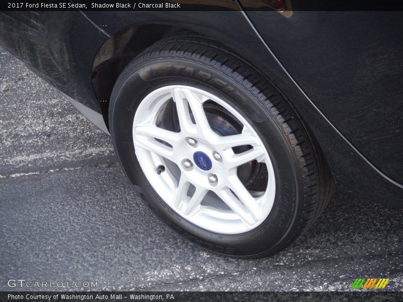 Shadow Black / Charcoal Black 2017 Ford Fiesta SE Sedan