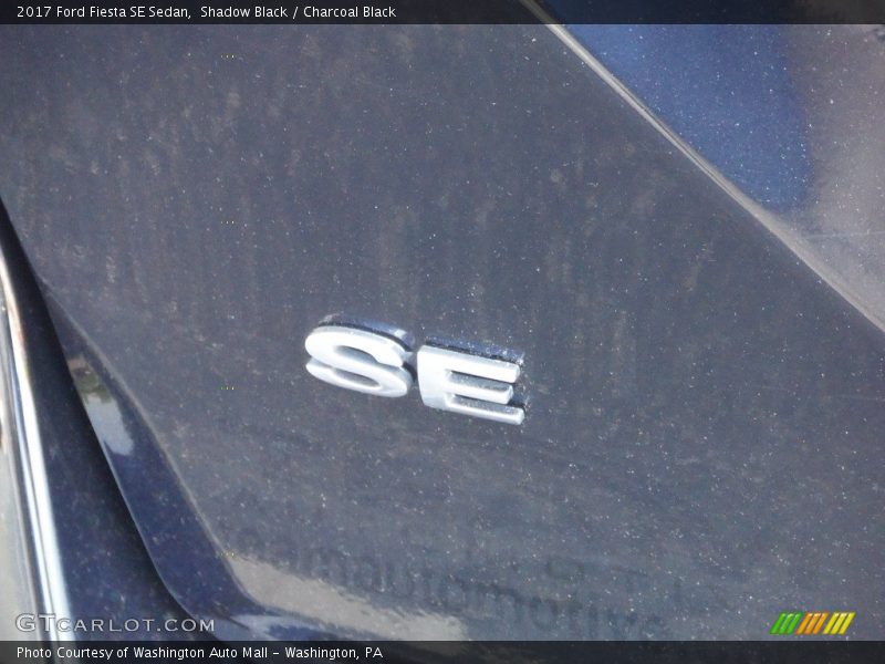 Shadow Black / Charcoal Black 2017 Ford Fiesta SE Sedan