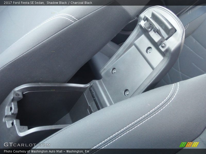 Shadow Black / Charcoal Black 2017 Ford Fiesta SE Sedan