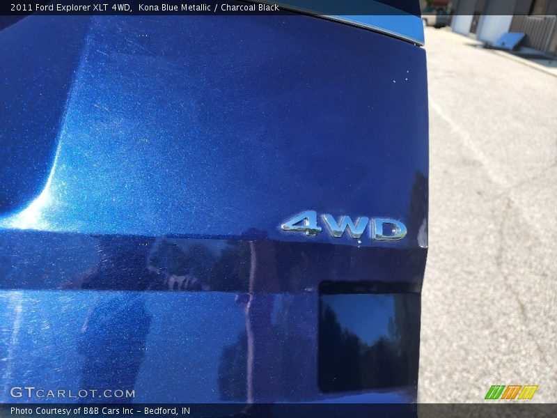 Kona Blue Metallic / Charcoal Black 2011 Ford Explorer XLT 4WD